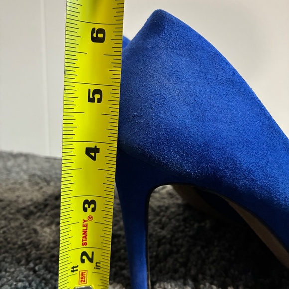 Electric blue Christian Siriano heels - Picture 9 of 9